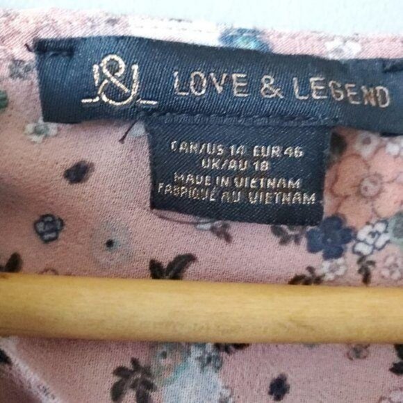 Love & Legend | Floral  & Flouncy Ruffle Sleeve - Picture 5 of 9